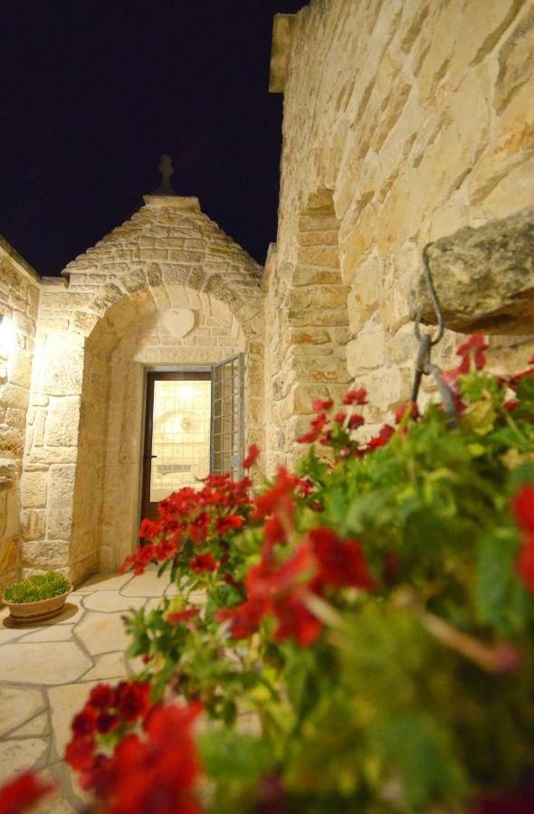 Trulli Monsalis Apartment Алберобело Екстериор снимка